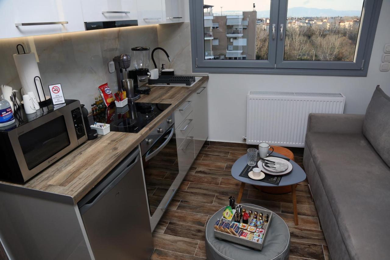 La Larissa Luxury Apartments Dafne Eksteriør bilde